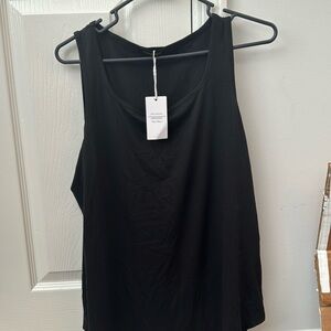 NWT-women’s black tank top